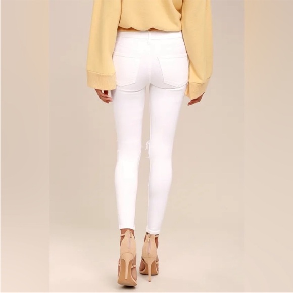 VGUC Free People High Rise Busted Knees White Distressed Skinny Jeans Size 29 - Picture 2 of 10